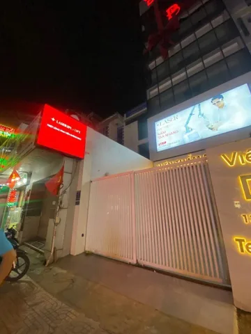 Bán Tòa nhà - Building 199m2 có sẵn 199 m2 thổ cư giá 53.2 tỷ tại đường Trường Chinh Phường 12 Quận Tân Bình TP. Hồ Chí Minh