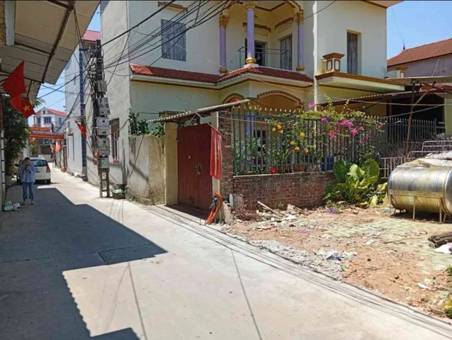Bán Đất 100m2 có sẵn 100 m2 thổ cư giá 2.6 tỷ tại - Chọn - Xã Yên Trung Huyện Yên Phong Bắc Ninh