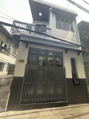 Chủ kẹt tiền cần bán gấp căn nhà quận 8