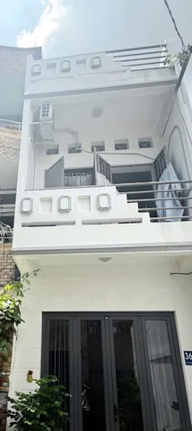 Bán Nhà riêng 60m2 có sẵn 60 m2 thổ cư giá 5.85 tỷ tại Đường Thái Phiên Phường 02 Quận 11 TP. Hồ Chí Minh