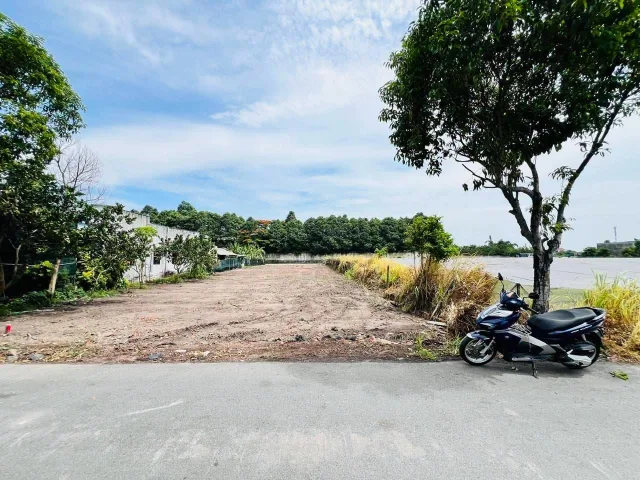 Bán Đất 150m2 có sẵn 135 m2 thổ cư giá 2.5 tỷ tại Đường số 9 Xã Tân Thông Hội Huyện Củ Chi TP. Hồ Chí Minh