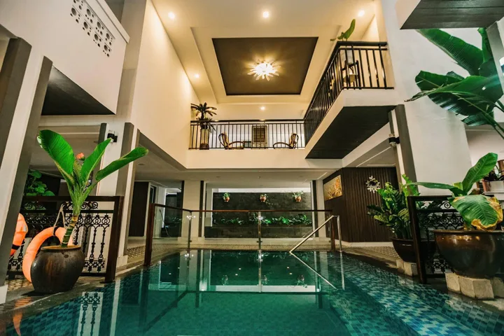 BÁN TÒA CĂN HỘ HỒ BƠI-17 PHÒNG-PHỐ TÂY AN THƯỢNG-DÒNG TIỀN 160 TRIỆU/THÁNG-35 TỶ