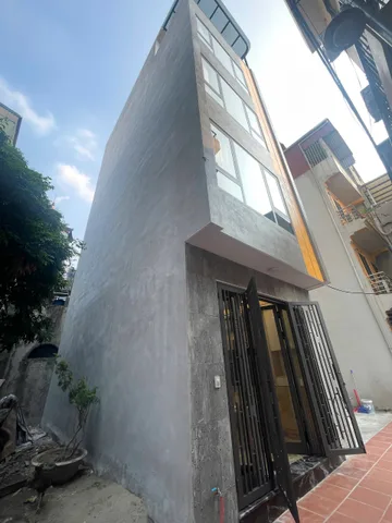 NHÀ ĐẸP LỆ MẬT, VIỆT HƯNG – NGAY SAU BIG C – CẠNH VINHOMES – NHÀ MỚI FULL NỘI THẤT – Ô TÔ ĐỖ CỔNG