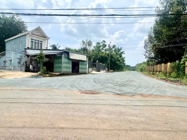 BÁN GẤP 3.000M2 GIÁ 195 TRIỆU, ĐẤT MT GẦN CHỢ, SỔ HỒNG RIÊNG ☎️ 0969.950.161 ( Gặp Chủ )