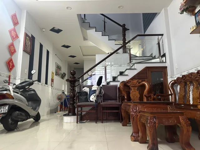BÁN NHÀ HẺM XE HƠI ĐƯỜNG 168, PHƯỜNG PHƯỚC LONG A - 68m2 - GIÁ 5.2 TỶ TL