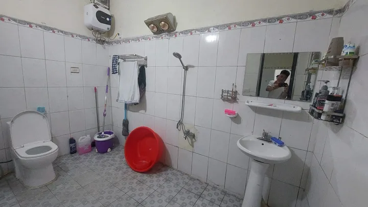 Bán Nhà riêng 136m2 có sẵn 136 m2 thổ cư giá 2.3 tỷ tại - Chọn - Phường Hùng Vương Quận Hồng Bàng Hải Phòng
