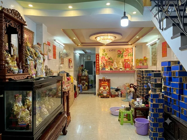 176) Bán Nhà riêng 76m2 có sẵn 76 m2 thổ cư giá 7.95 tỷ tại Đường Hương Lộ 2 Phường Bình Trị Đông Quận Bình Tân TP. Hồ Chí Minh