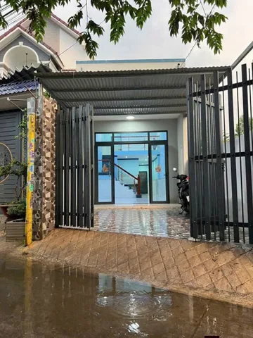 Bán Nhà 1 trệt 1 lửng  74m2 giá 1.5 tỷ tại - sân ô tô