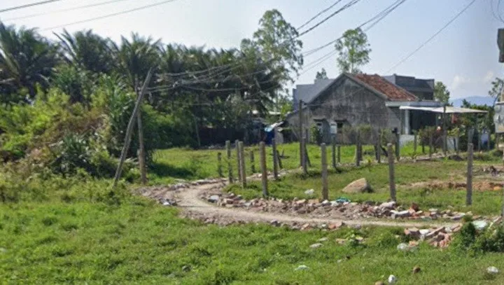 Bán Đất 189.6m2 có sẵn 80 m2 thổ cư giá 2.37 tỷ tại - Chọn - Xã Vạn Phước Huyện Vạn Ninh Khánh Hòa