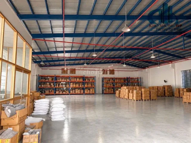 Cho thuê 1650m2 Xưởng Tân Uyên ,Gía : 124tr .PCCC tự động ,G.tờ đầy đủ