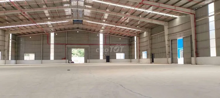 Xưởng Cho Thuê 4600m2 Bến Cát , PCCC tự động ,Giấy tờ đầy đủ , S.X24H
