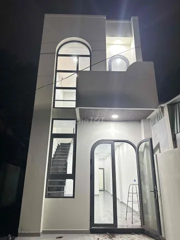 CẦN BÁN NHÀ Ở VỪA HOÀN THIỆNThông tin chi tiết: Nhà ở vừa Hoàn thiện , sát bên trường tiểu học Định Hoà, bệnh viện 1500 giường ....