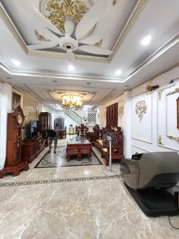 Bán NHÀ LIỀN KỀ KĐT ĐỊNH CÔNG. 68M2 - 5 TẦNG. GARA Ô TÔ. NỘI THẤT CAO CẤP.