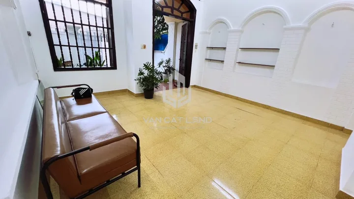 🔥 CHO THUÊ NHÀ CẤP 4 CÓ GÁC HẺM Ô TÔ BÌNH GIÃ – 100M² – CHỈ 7,5 TRIỆU/THÁNG 🔥