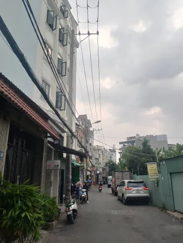 Bán Nhà 60m2-4 lầu- 6,6 tỷ cách 10m ra hẻm xe tải, ngay Dương Quảng Hàm Q.Gò Vấp