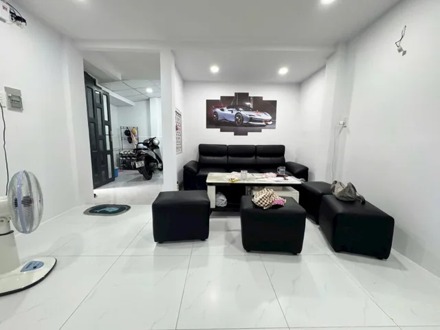 Bán Nhà riêng 44m2 có sẵn 44 m2 thổ cư giá 4.85 tỷ tại Đường Hòa Bình Phường 05 Quận 11 TP. Hồ Chí Minh
