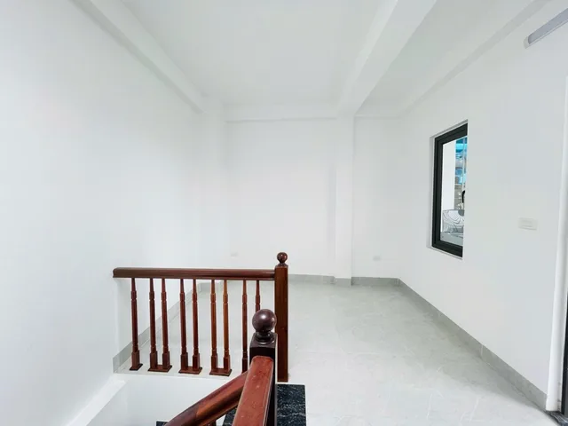 Bán Nhà riêng 30m2 có sẵn 30 m2 thổ cư giá 6.9 tỷ tại Đường Bát Khối Phường Cự Khối Phường Ba Đình Hà Nội