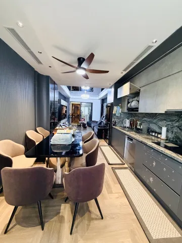 Bán Nhà riêng 55m2 có sẵn 55 m2 thổ cư giá 18.9 tỷ tại Đường Ngọc Lâm Phường Bồ Đề, Quận Long Biên, Hà Nội