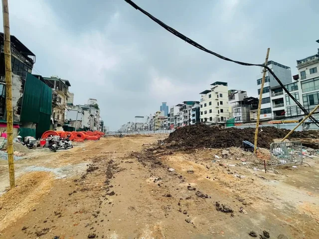 Bán Nhà riêng 40m2 có sẵn 40 m2 thổ cư giá 9 tỷ tại Đường Hoàng Cầu Phường Ô Chợ Dừa Quận Đống Đa Hà Nội