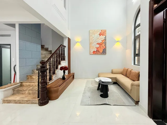 NHÀ HỒ BIỂU CHÁNH - HXH ĐỖ CỬA - 4 TẦNG - 57M² - NGANG 5.5M - GIÁ 11.7 TỶ - NHÀ MỚI ĐẸP