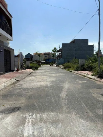 🏡 BÁN LÔ ĐẤT ĐẸP TỔ 6 – THỊ TRẤN AN DƯƠNG – AN DƯƠNG 107,3m² chỉ  3,7 tỷ
LH 0979087664