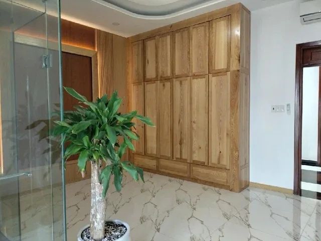 CHỦ HẠ GẤP 200 TR - GIÁ MỚI 6.7 TỶ - NGUYỄN ẢNH THỦ_TRUNG TÂM Q12  SIÊU PHẨM PHÂN LÔ 5 LẦU - HẺM XE HƠI 8M CÓ LỀ