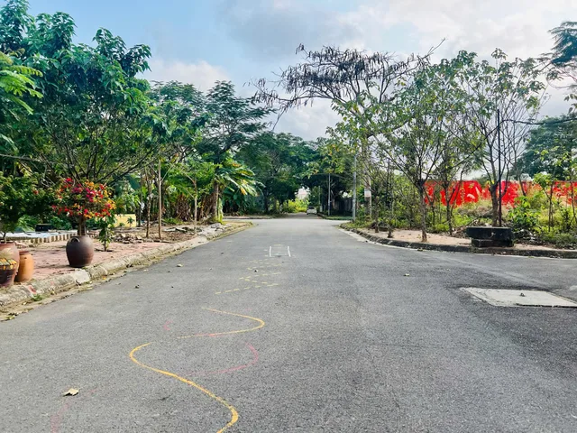 🏡 BÁN LÔ ĐẤT KHU PHÂN LÔ AN TRÌ – HỒNG BÀNG 60m² chỉ 2,35 tỷ
LH 0979087664