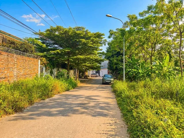 Bán Đất 279m2 có sẵn 279 m2 thổ cư giá 9.4 tỷ tại Phường Vân Phú Thành phố Việt Trì Phú Thọ