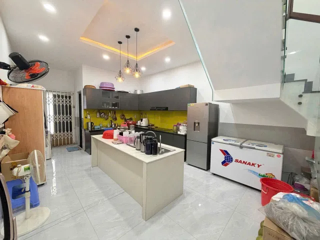 BÁN NHÀ 1 TRỆT 1 LẦU, TRƯỜNG NGUYỄN BỈNH KHIÊM, ĐƯỜNG  8M THÔNG, KDC PHƯỜNG QUANG VINH.
