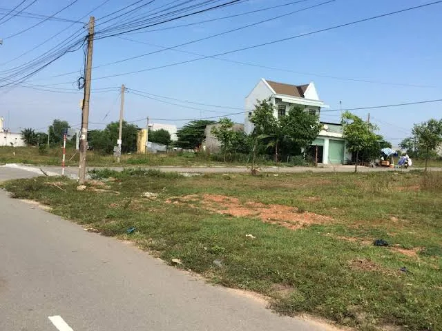 Bán Đất 189m2 có sẵn 136 m2 thổ cư giá 990 triệu tại - Chọn - Xã Gia Lộc Huyện Trảng Bàng Tây Ninh