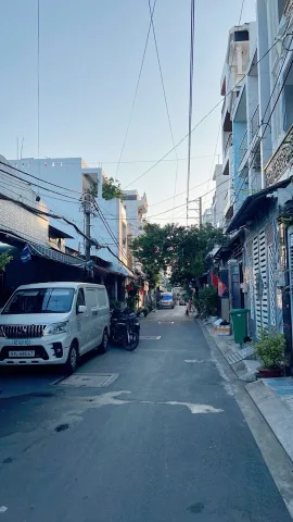 Bán Nhà 4 Tầng Đường Gò xoài  Bình Tân