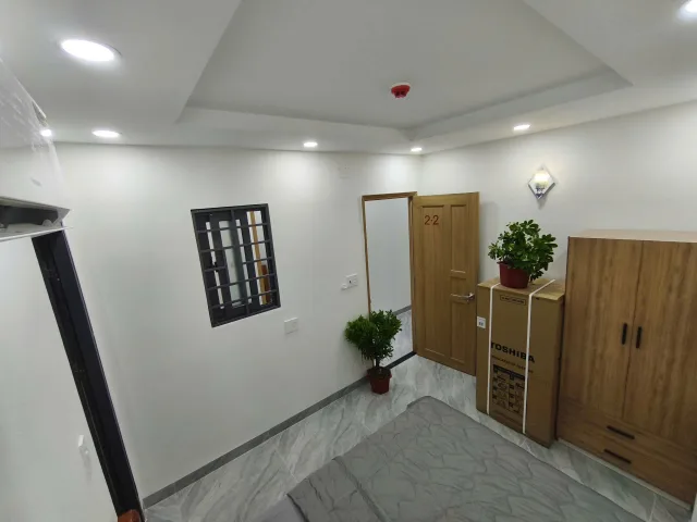 CHÍNH CHỦ CHO THUÊ CHDV MINH KHỞI - ban công +BẾP RIÊNG thang máy full nội thất - GIÁ CHỈ 3TR4