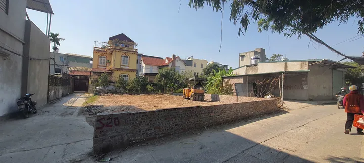 Bán Đất 239.6m2 có sẵn 202.5 m2 thổ cư giá 44 tỷ tại Đường Vĩnh Ninh, Xã Vĩnh Quỳnh Huyện Thanh Trì Hà Nội