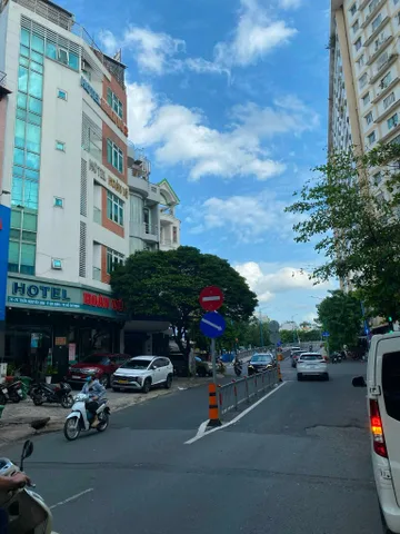 Bán Nhà Mặt Tiền 74 - 76 Trần Nguyên Đán, Phường 3,Quận Bình Thạnh
