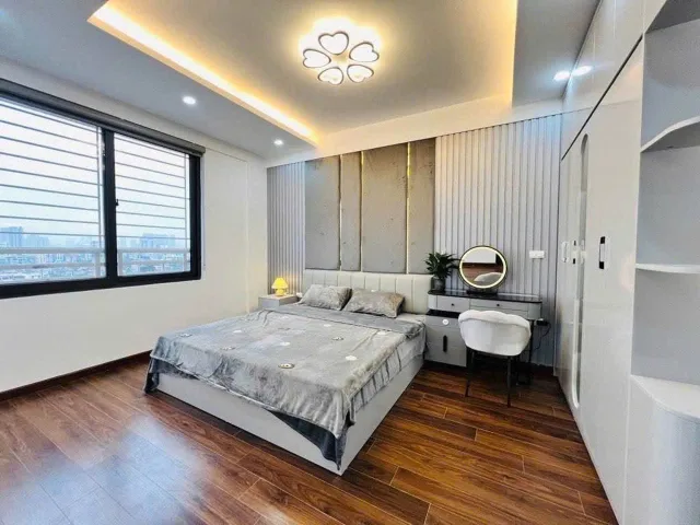 Bán Nhà riêng 38m2 có sẵn 38 m2 thổ cư giá 6.9 tỷ tại đường Quan Nhân Phường Khương Đình Quận Thanh Xuân Hà Nội
Lh:0377224604