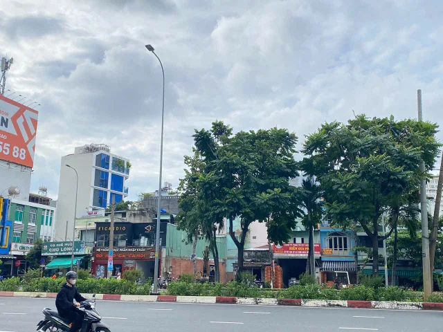 Bán Nhà Mặt Tiền 139A-143 Nguyễn Hữu Cảnh, P22, Bình Thạnh