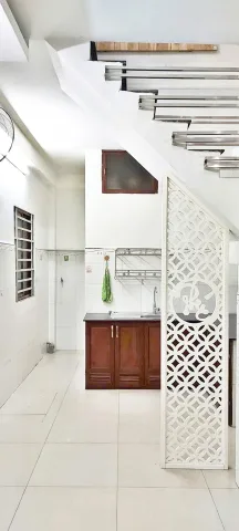 BÁN NHÀ SÁT MẶT TIỀN BÌNH LONG TÂN PHÚ 22M² 2 TẦNG 2PN 2.8 TỶ