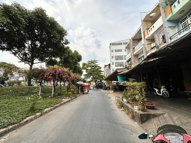 Bán Nhà Mặt Tiền 926A Trường Chinh, P.15, Tân Bình