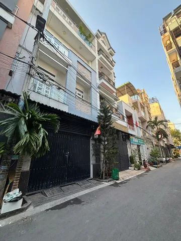 Nhà mặt tiền Chợ Bà Hoa P11 Tân Bình, MT đường Sơn Hương, 4x15, 65m2, bên cạnh nhà ga T3