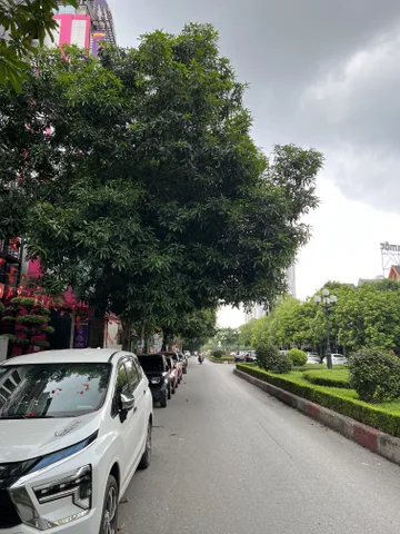 Bán nhà KĐT Văn Khê phân lô vỉa hè, gara ô tô, 44m² 5 tầng, giá 14 đồng