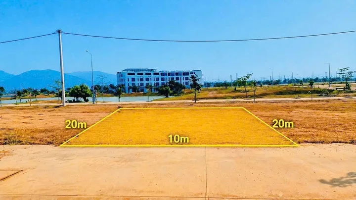 Một Lô Đất Với Diện Tích Rộng Và Cực Kỳ Hiếm Tại Trung Tâm Giai Đoạn 2 VSIP BÌNH ĐỊNH