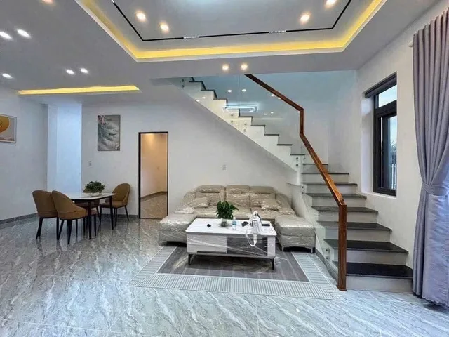 BÁN NHÀ SỔ RIÊNG THỔ CƯ 100% GẦN CÂY XĂNG 75 ĐỒNG KHỞI, CHỈ CẦN THANH TOÁN 500TR DỌN VÀO Ở NGAY