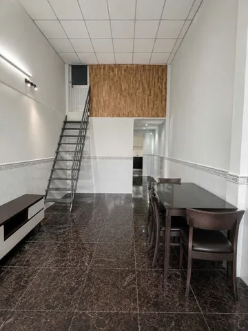 Nhà mới xây đẹp lung linh công nhận 80m2 nhỉnh 5 đồng nhỏ, HXH thông 6m