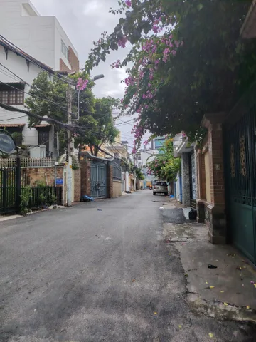BÁN NHÀ ĐƯỜNG TRẦN VĂN QUANG - KẾ BÊN QUẬN 11 - DIỆN TÍCH TỐI ƯU - 2 TẦNG - NHỈNH 2.XX TỶ