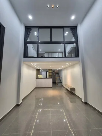 Bán Nhà riêng 38.5m2 có sẵn 38.5 m2 thổ cư giá 5.48 tỷ tại Đường Nguyễn Chí Thanh Phường 04 Quận 11 TP. Hồ Chí Minh