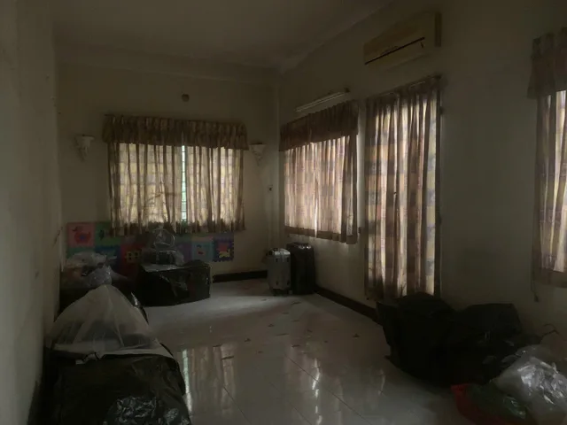 Bán Nhà Mặt Tiền 262 Nguyễn Thái Bình,P12 , Quận Tân Bình