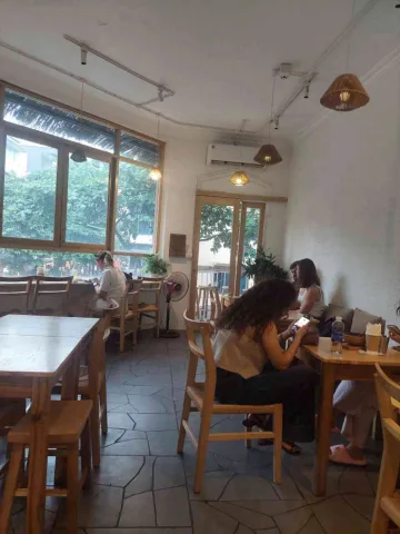 MẶT PHỐ HÀNG ĐIẾU – HOÀN KIẾM – LÔ GÓC – KINH DOANH 100 TRIỆU/THÁNG – 4 TẦNG – GIÁ 65 TỶ