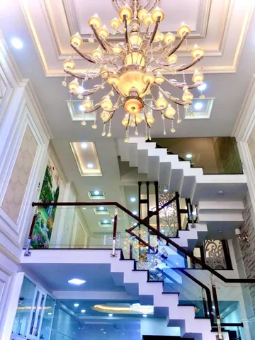 Chủ định cư nước ngoài định cư trong tháng 7, nên bán nhà tặng luôn nội thất trị giá 300tr. Nhà An Dương Vương, P. An Lạc, Quận Bình Tân.