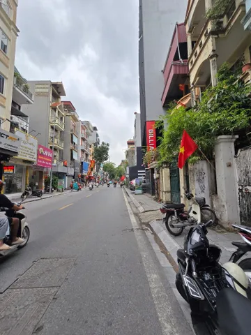 Bán Nhà riêng 65m2 có sẵn 65 m2 thổ cư giá 37.8 tỷ tại Đường Thụy Khuê Phường Thụy Khuê Quận Tây Hồ Hà Nội