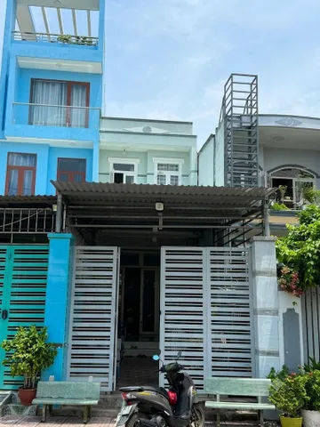 BÁN NHÀ MẶT TIỀN LƯU HỮU PHƯỚC, QUẬN 8, 160M2, GẦN CẦU BÌNH TIÊN, KẾ UBND P. PHÚ ĐỊNH